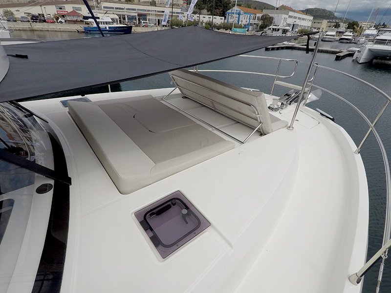 Swift Trawler 47 — photo 11