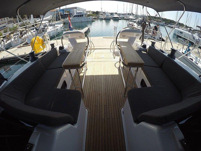 Hanse 508 - 5 + 1 cab. — photo 8
