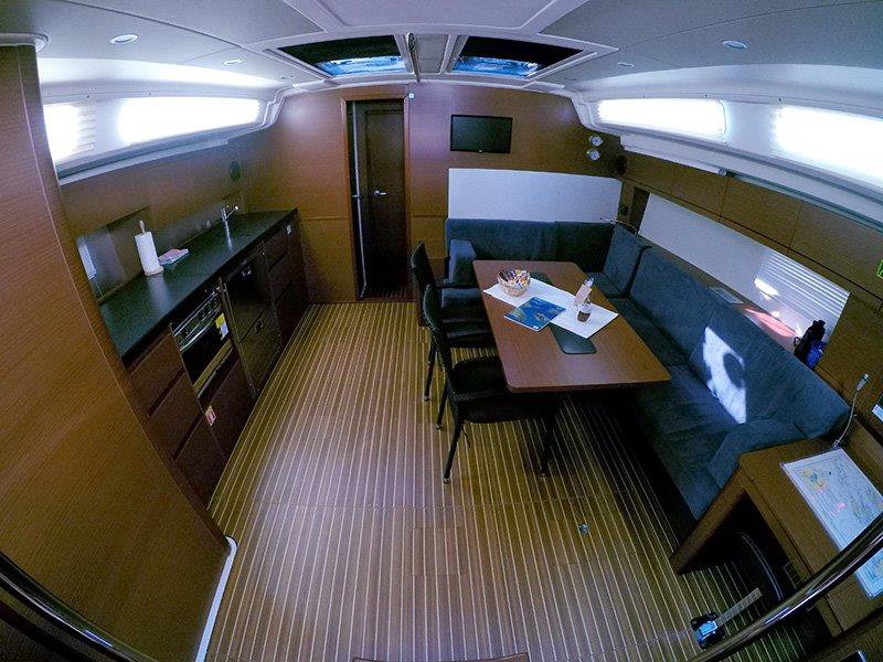 Hanse 508 - 5 + 1 cab. — photo 14