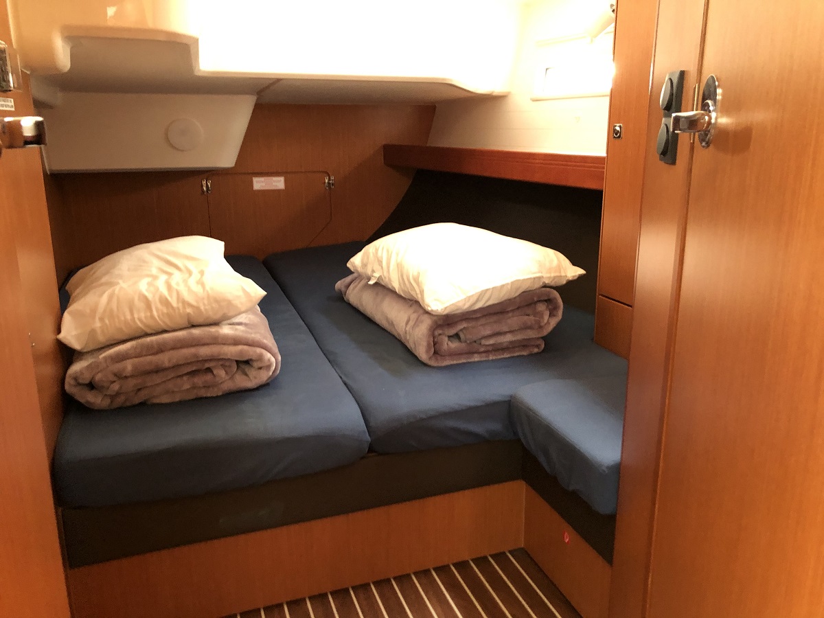 Bavaria Cruiser 51 — photo 22