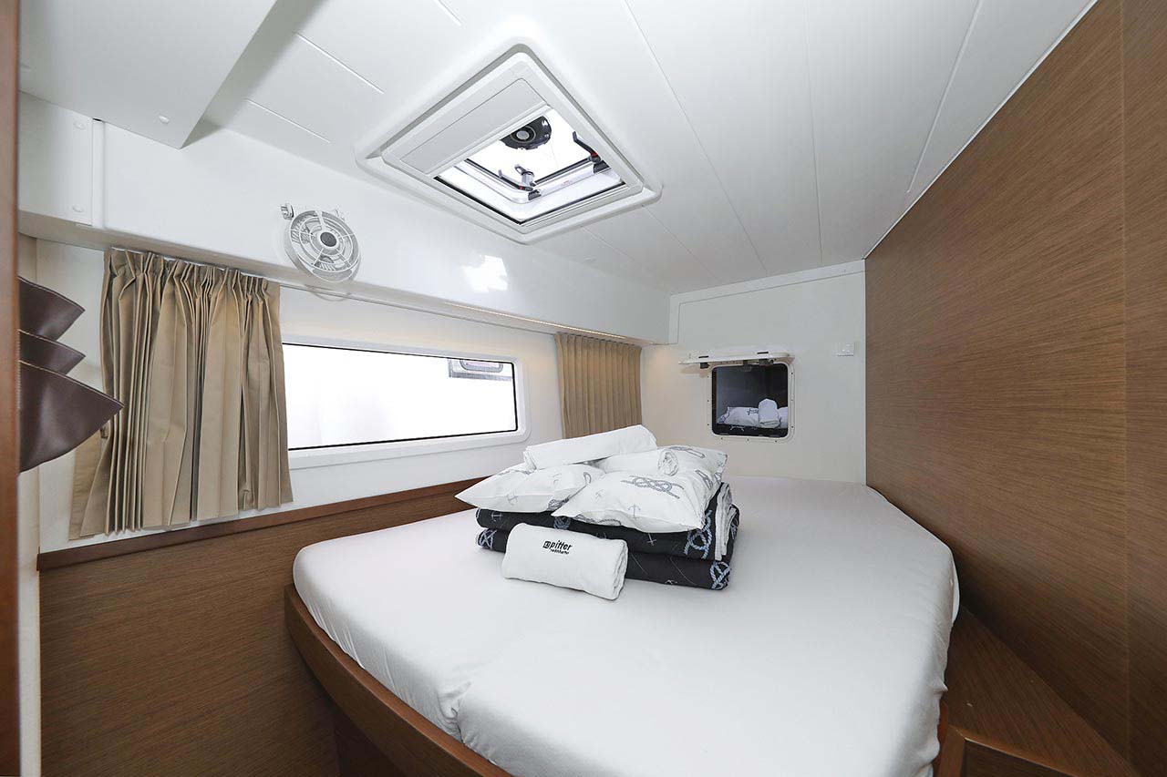 Lagoon 42 - 4 + 2 cab. — photo 14