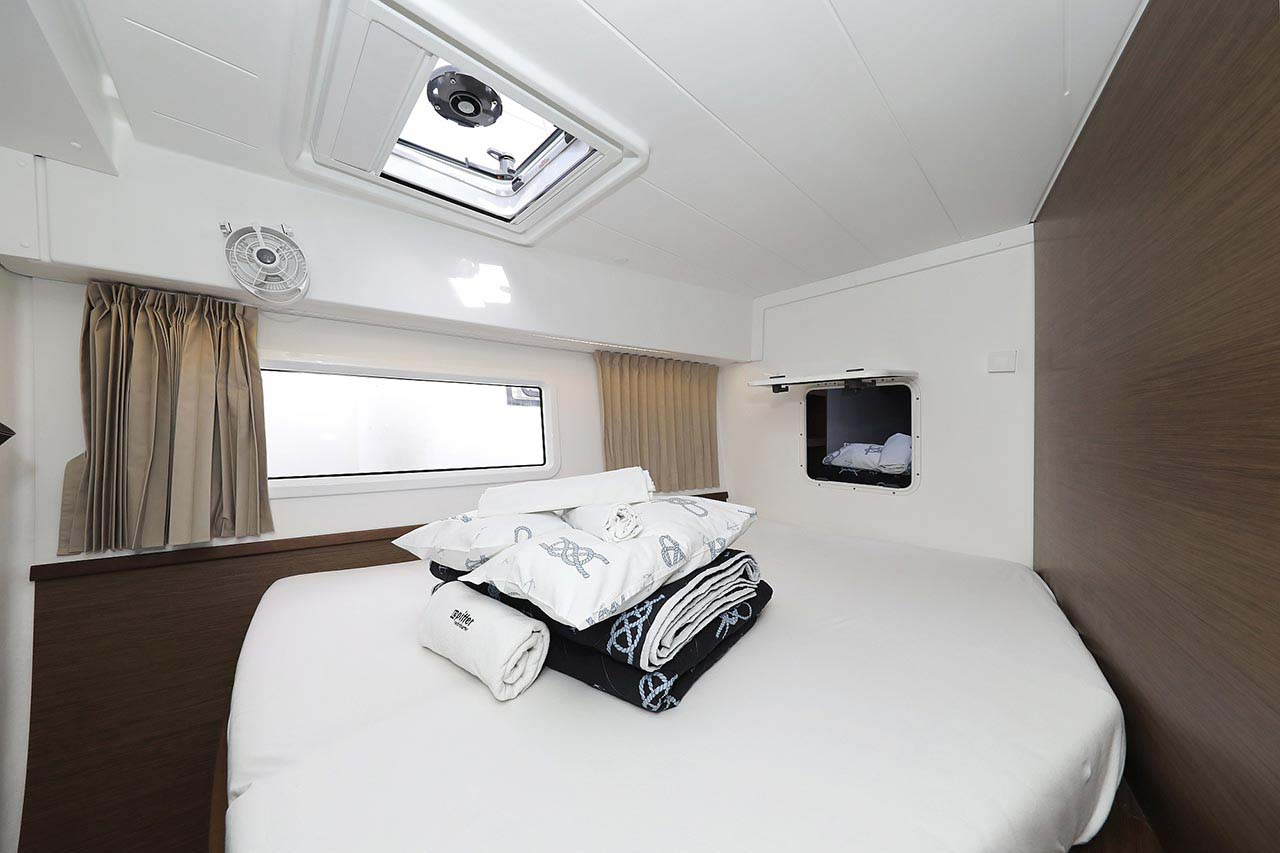 Lagoon 42 - 4 + 2 cab. — photo 16