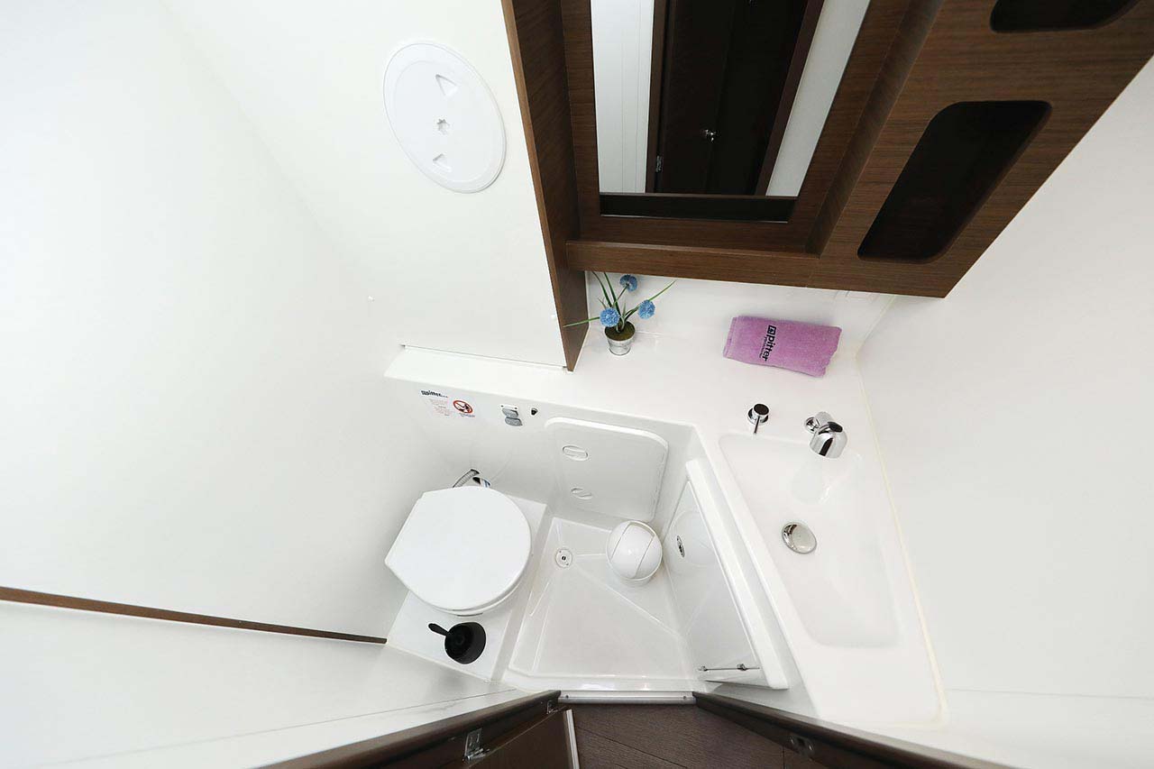 Lagoon 42 - 4 + 2 cab. — photo 21