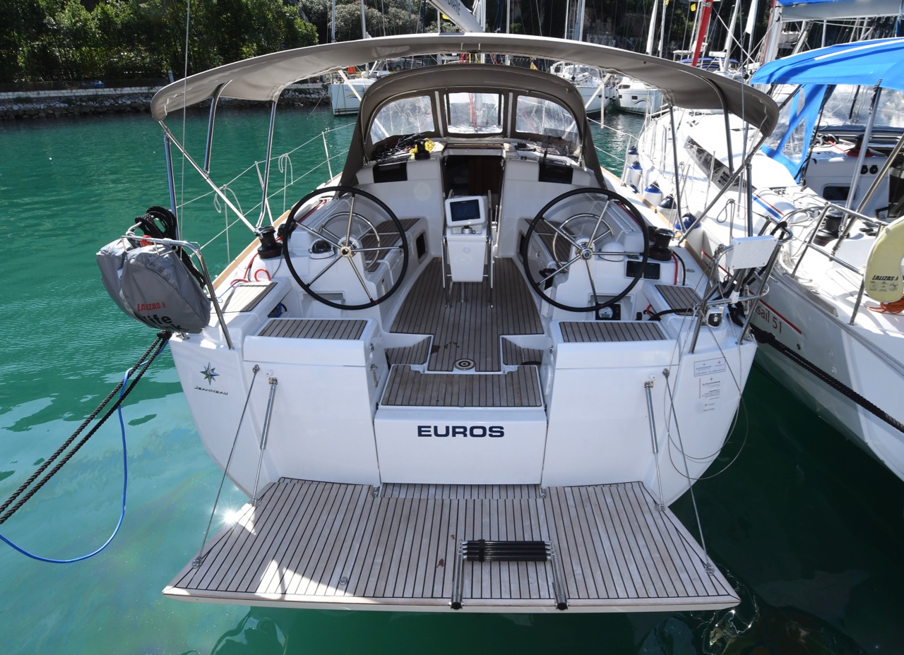 Sun Odyssey 419 - 3 cab. — photo 4