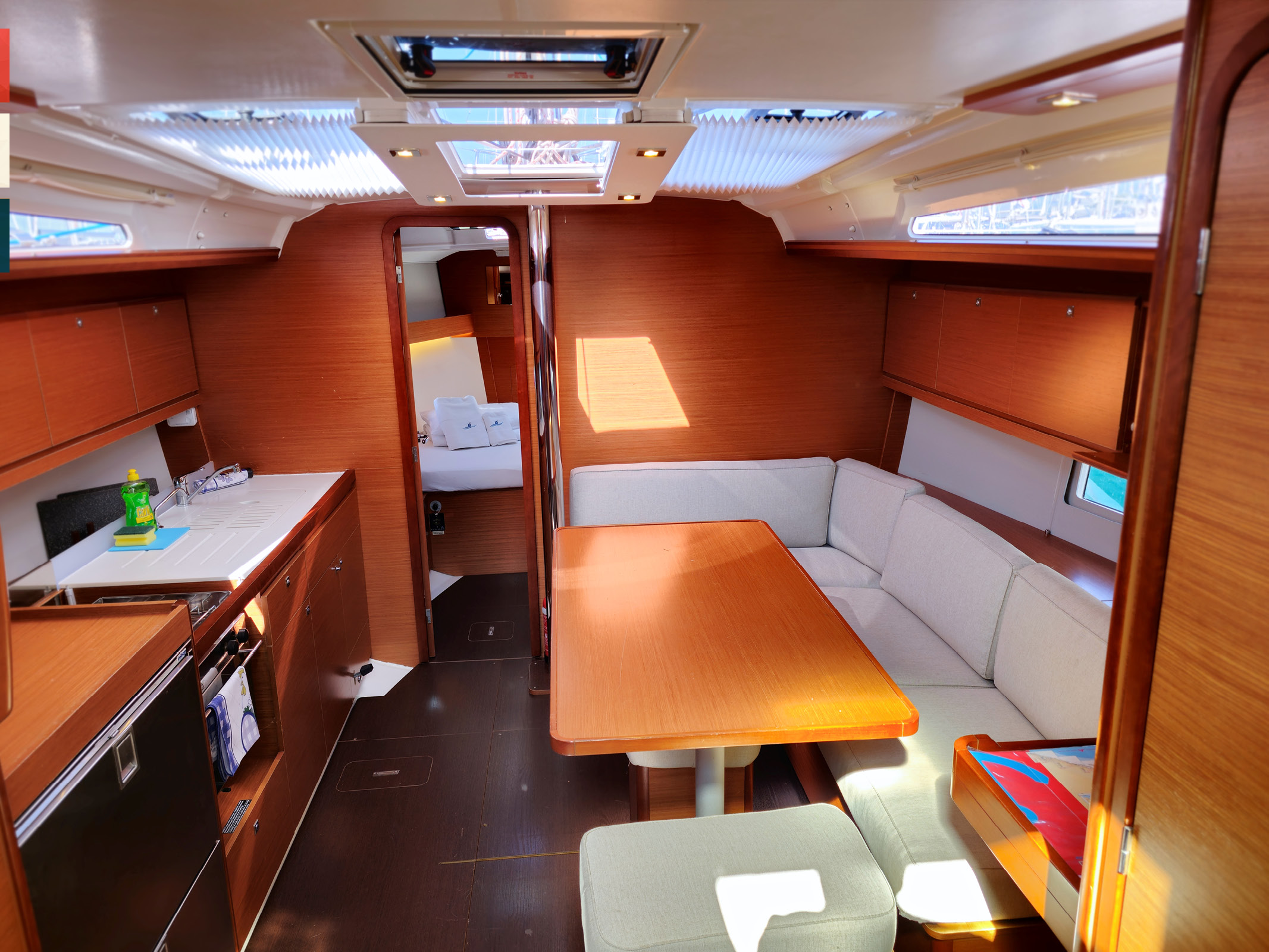 Dufour 390 GL — photo 14