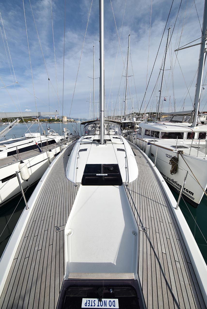 Jeanneau 54 - 5 + 1 cab. — photo 15