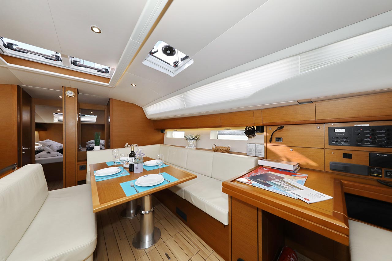 Jeanneau 54 - 5 + 1 cab. — photo 30