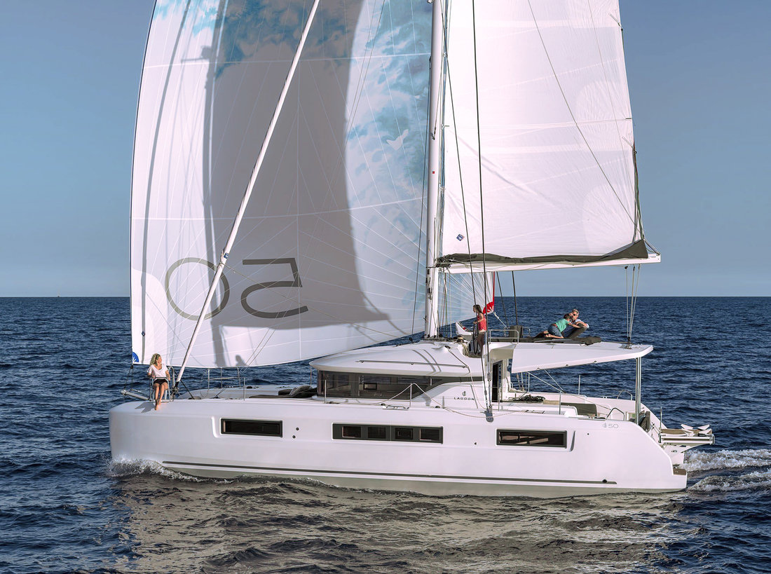 Lagoon 50 - 6 + 2 cab. — photo 1