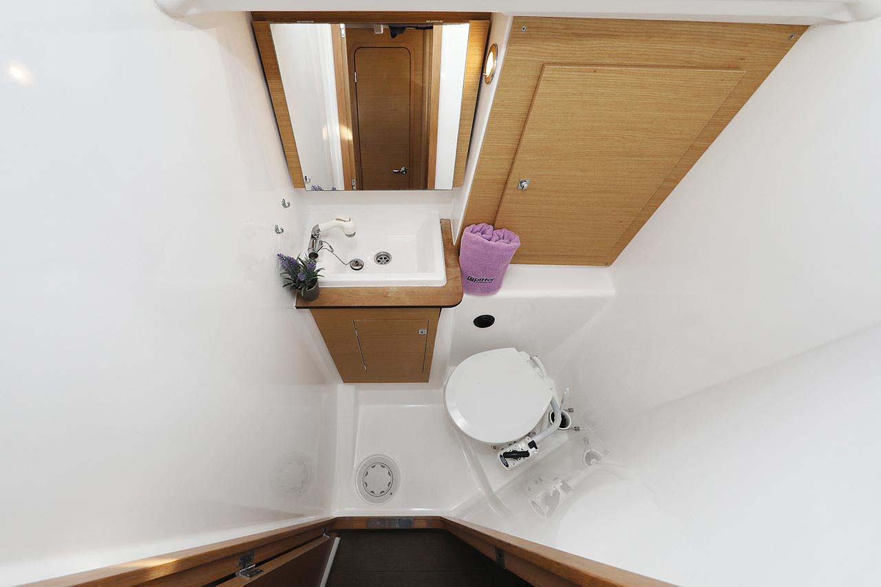 Dufour 382 GL — photo 16