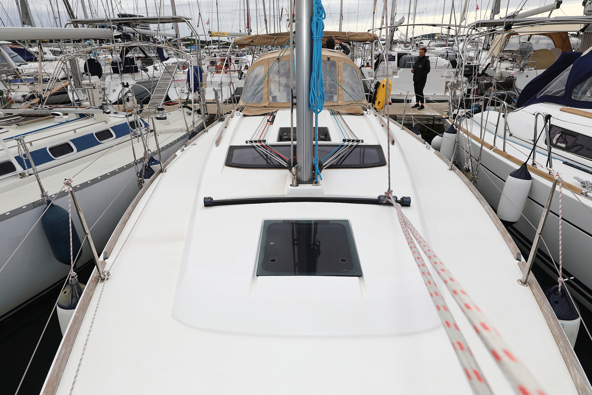 Dufour 350 GL — photo 11