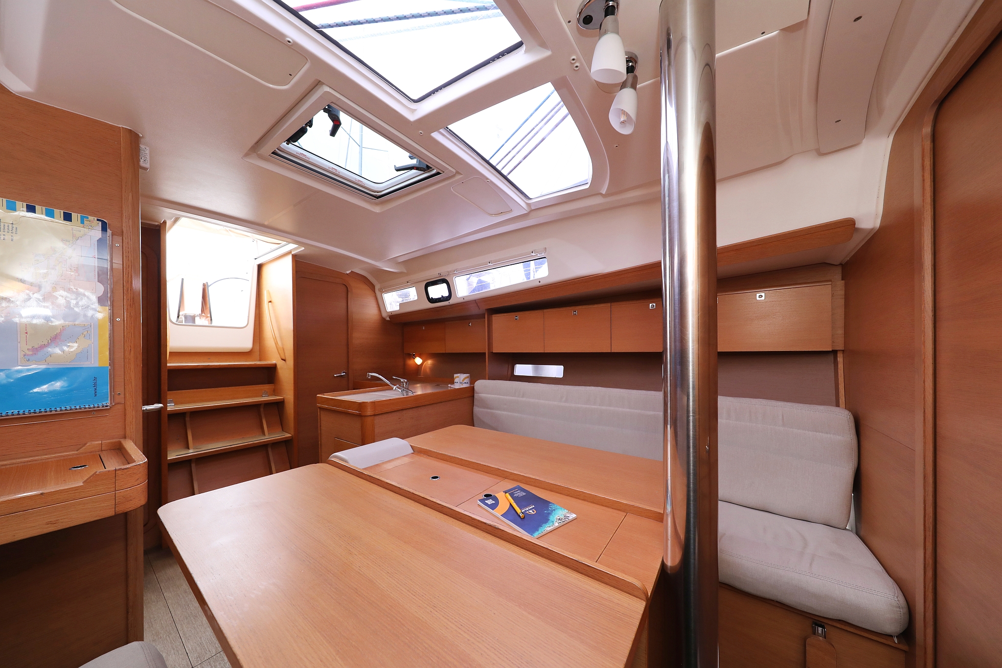 Dufour 350 GL — photo 21