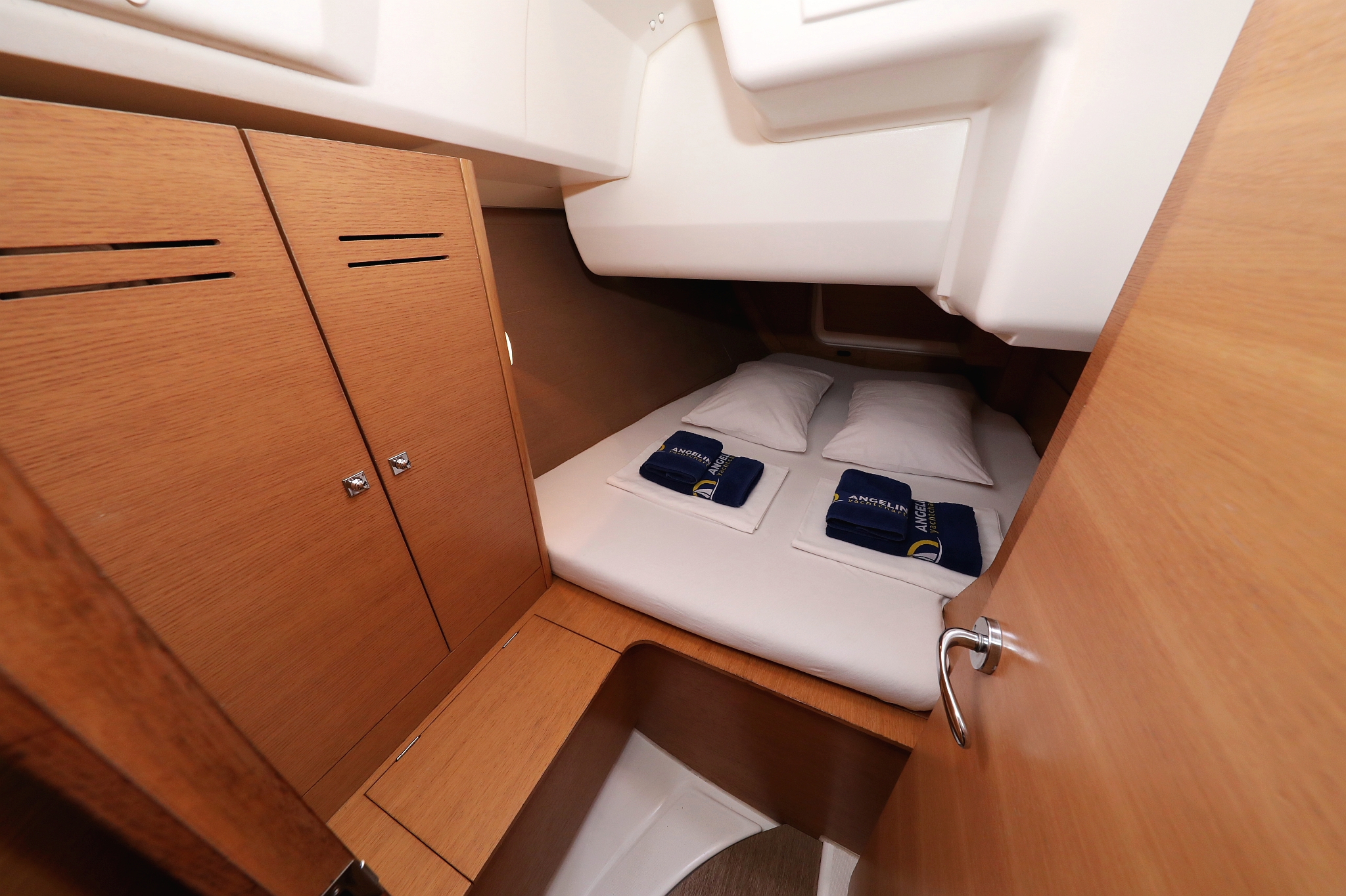Dufour 350 GL — photo 22