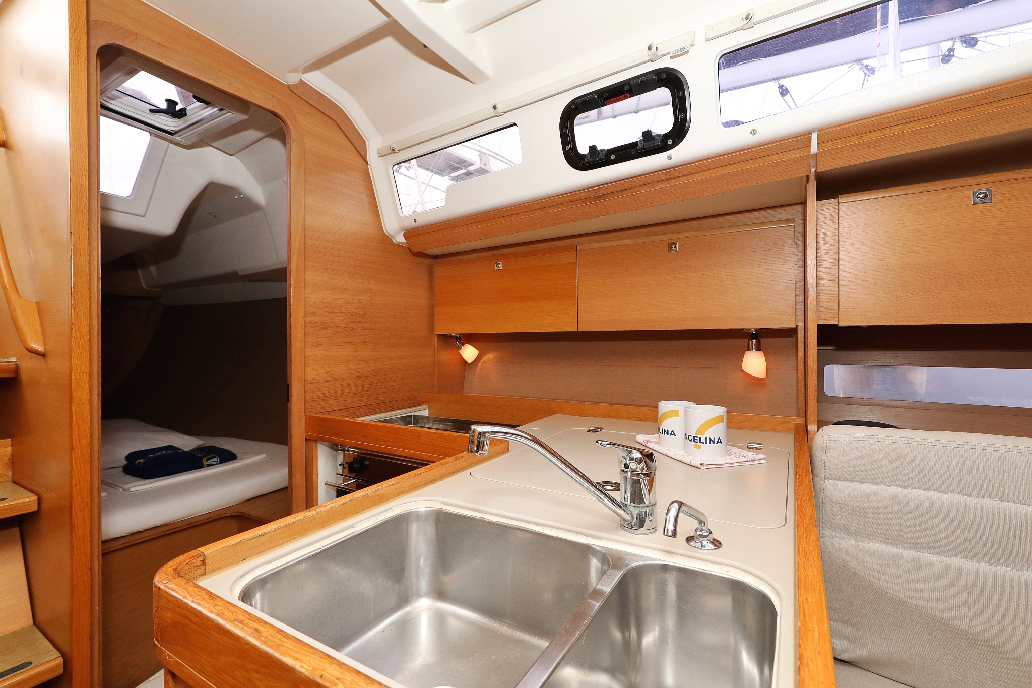Dufour 350 GL — photo 33