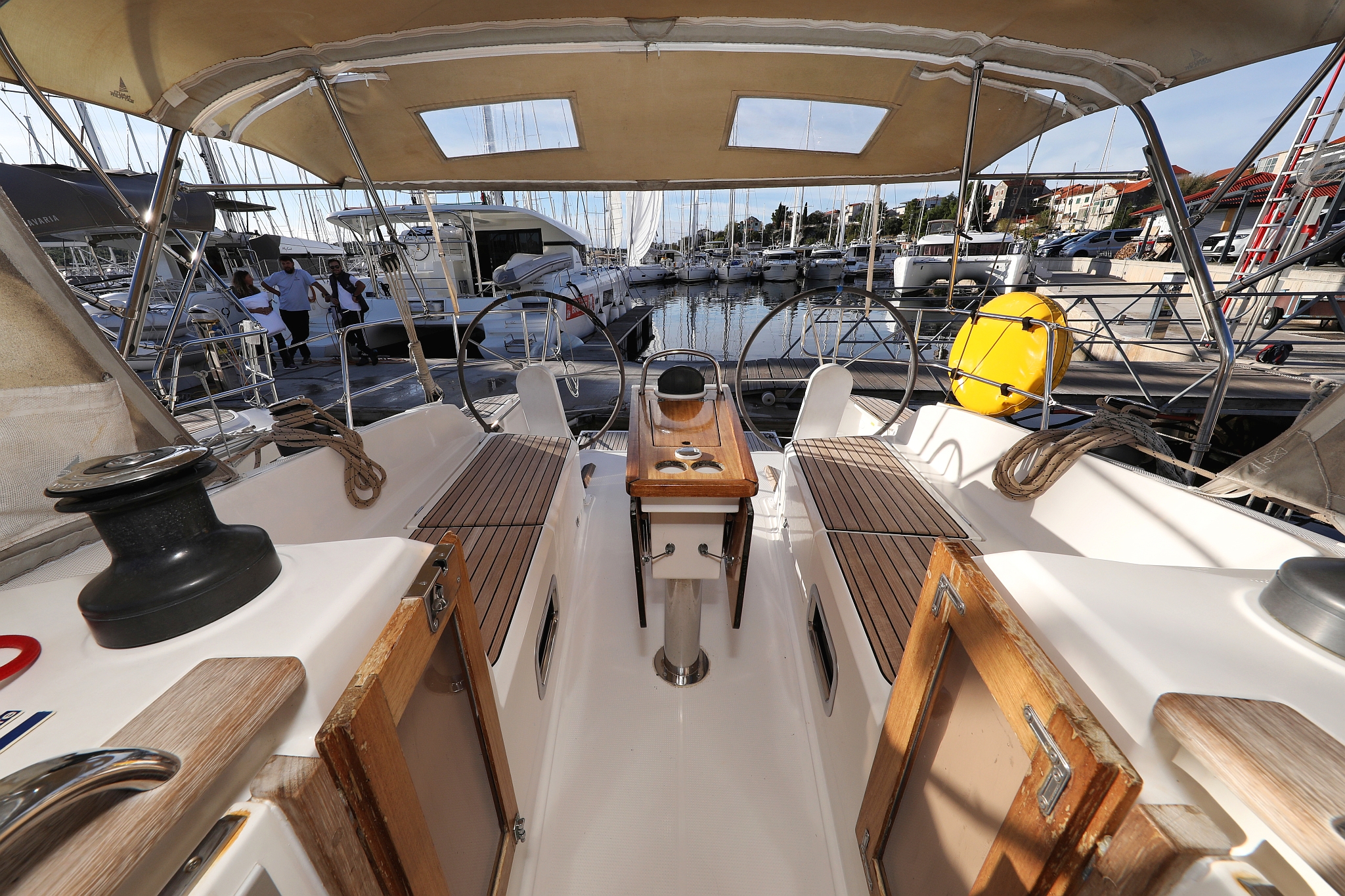 Bavaria Cruiser 37 - 3 cab. — photo 8
