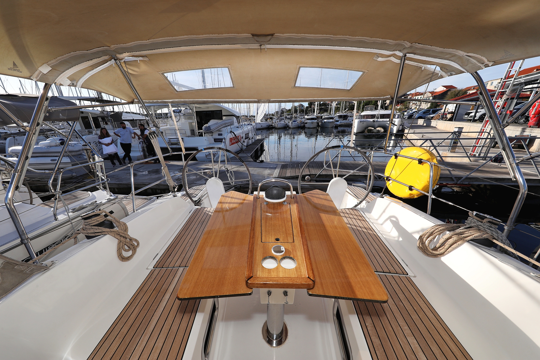 Bavaria Cruiser 37 - 3 cab. — photo 9