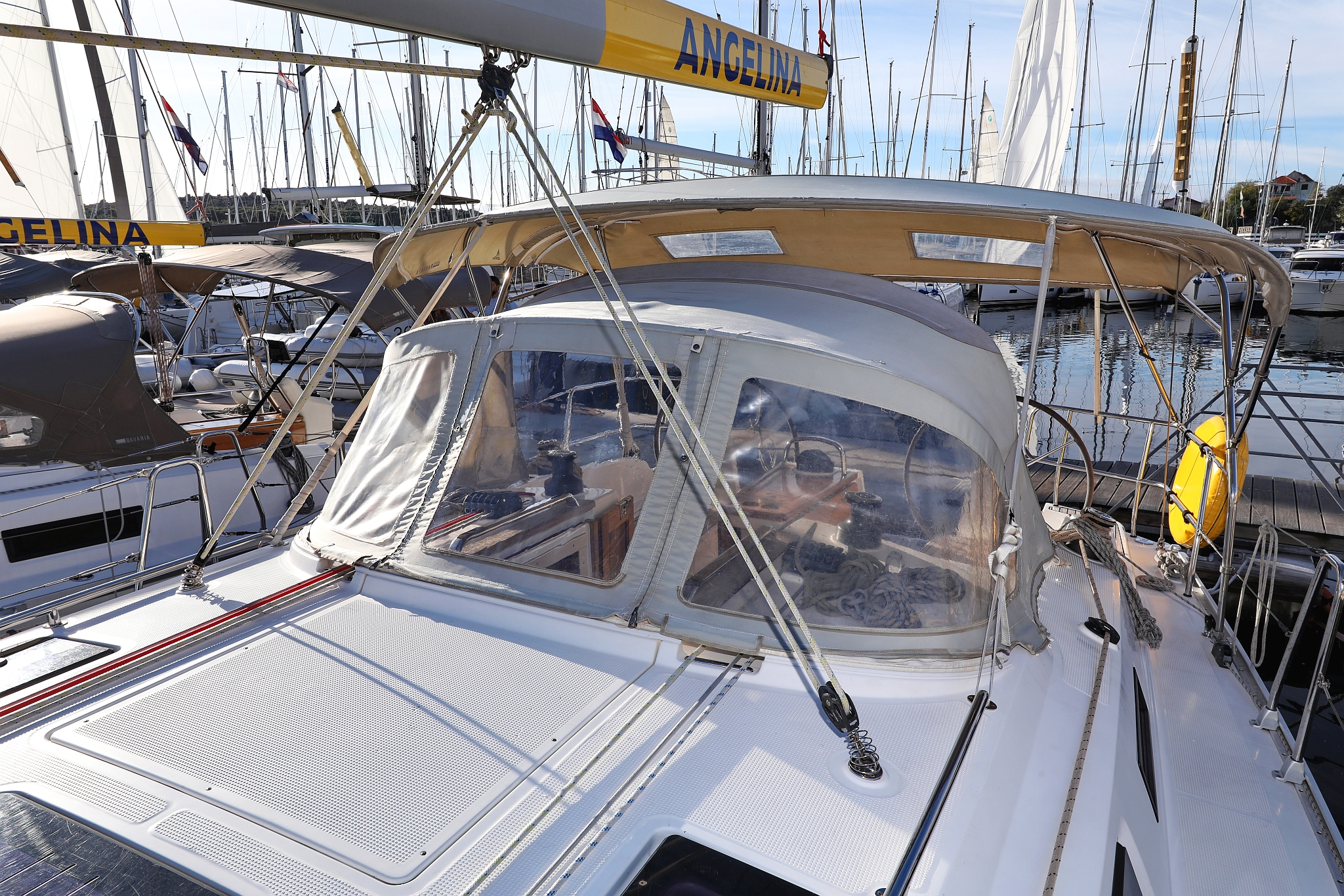 Bavaria Cruiser 37 - 3 cab. — photo 12