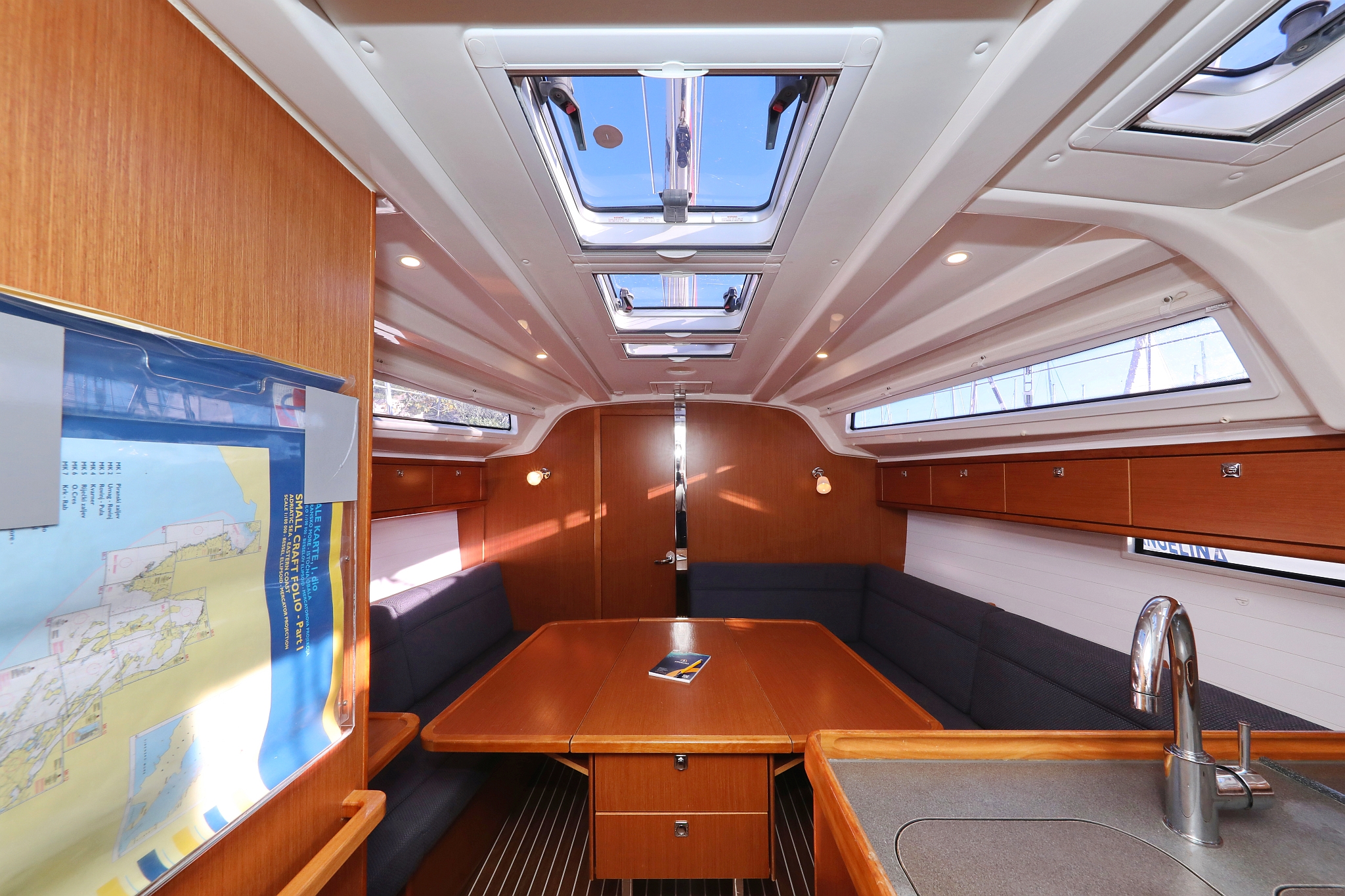Bavaria Cruiser 37 - 3 cab. — photo 14