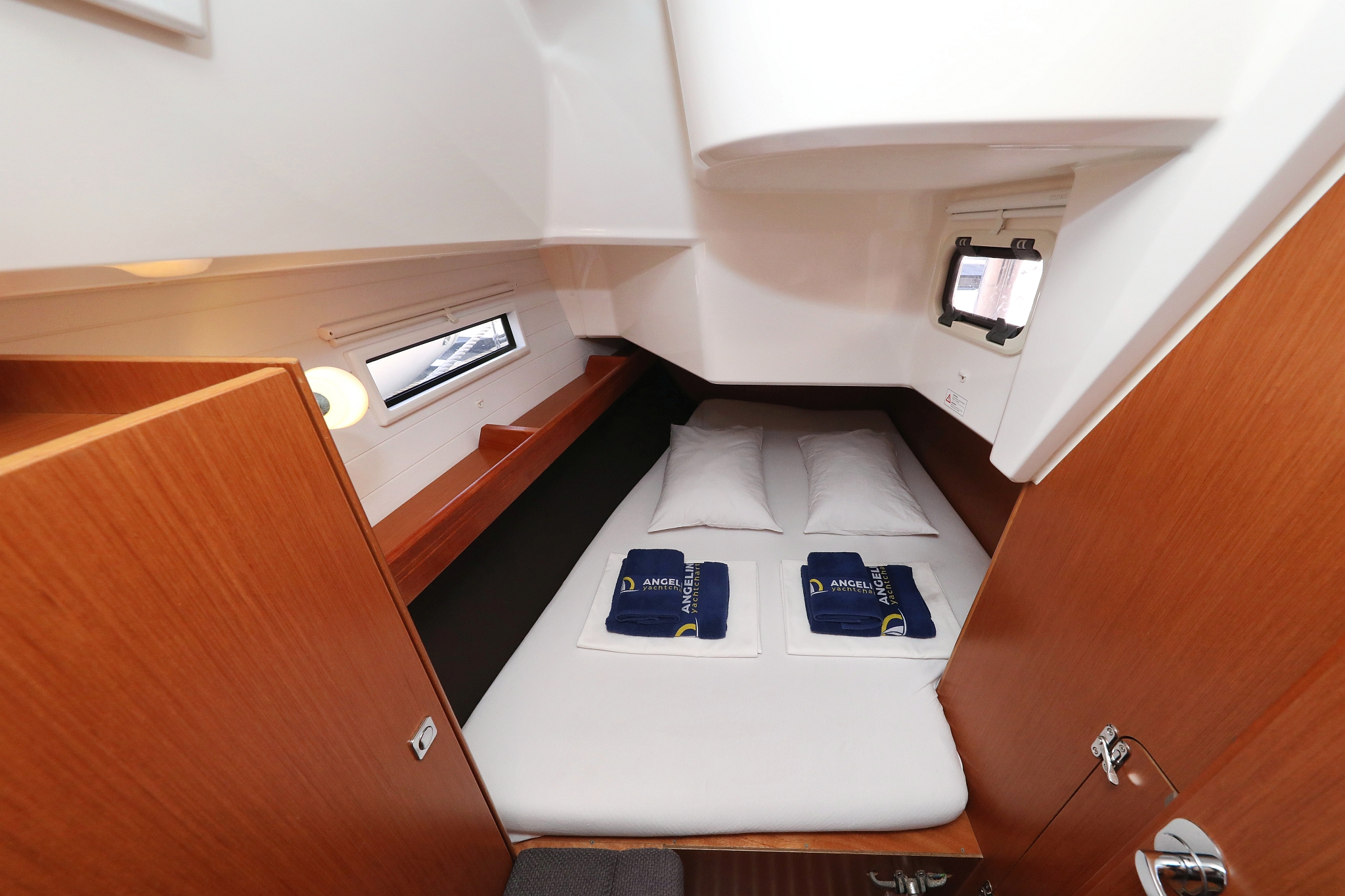 Bavaria Cruiser 37 - 3 cab. — photo 25