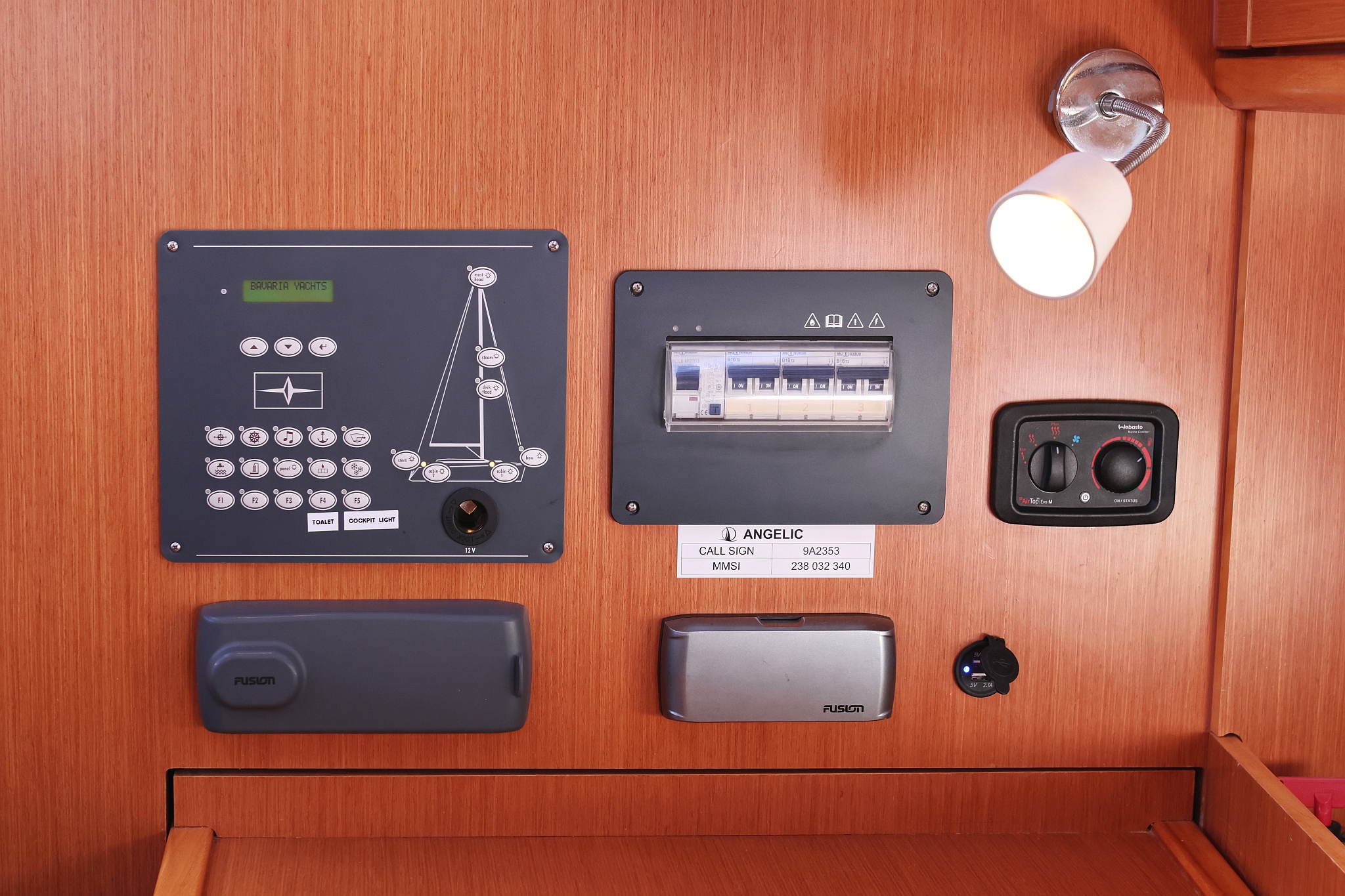 Bavaria Cruiser 37 - 3 cab. — photo 43