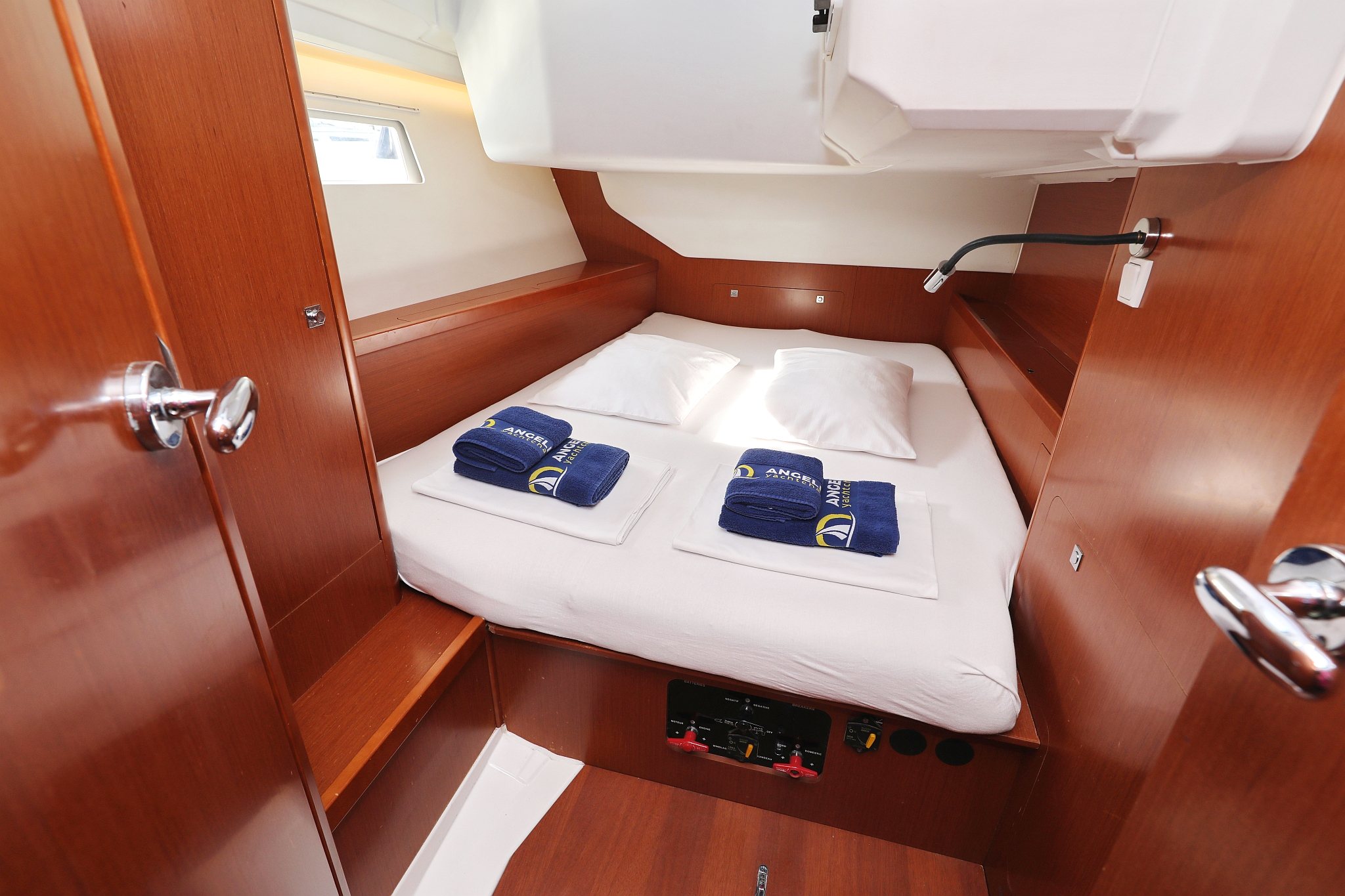 Oceanis 45 - 4 cab. — photo 24