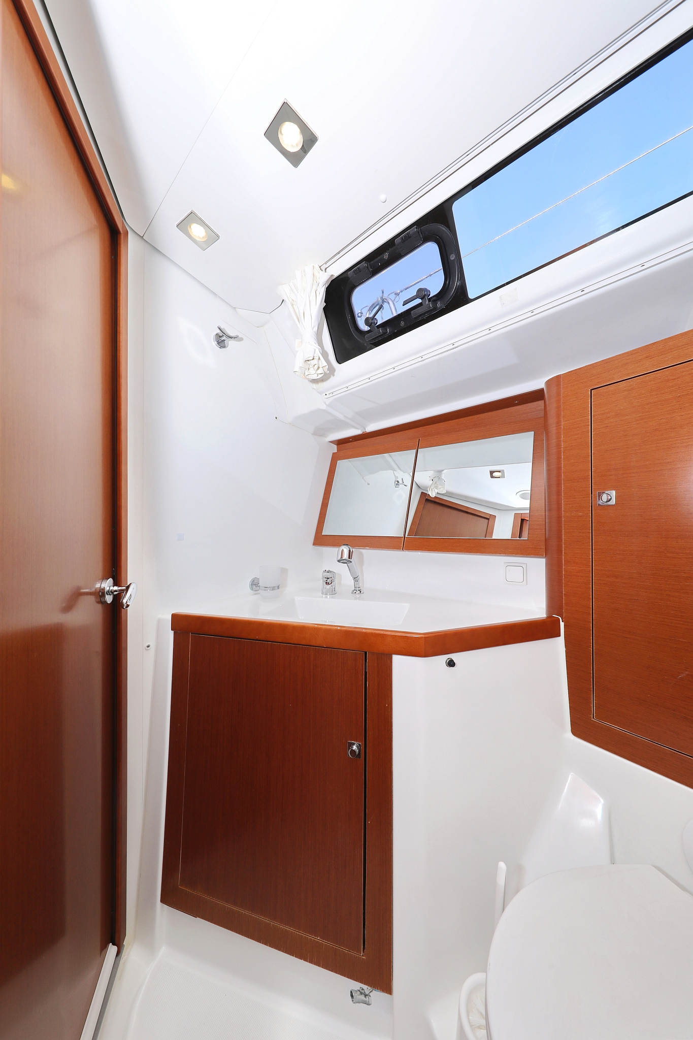 Oceanis 45 - 4 cab. — photo 36