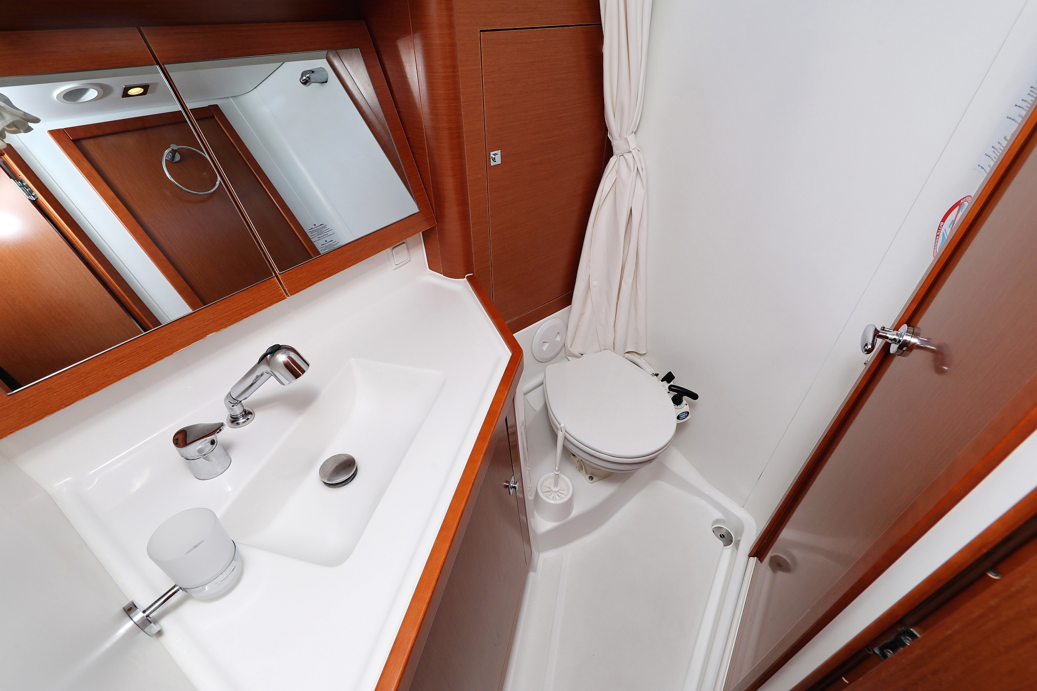 Oceanis 45 - 4 cab. — photo 38