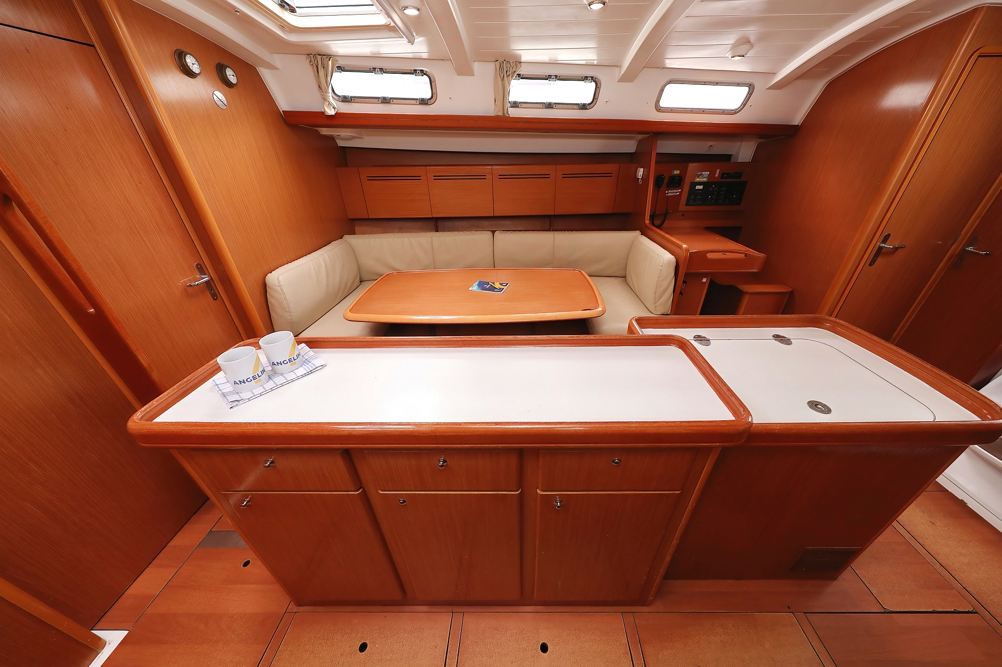 Cyclades 50.5 - 5 + 1 cab. — photo 22