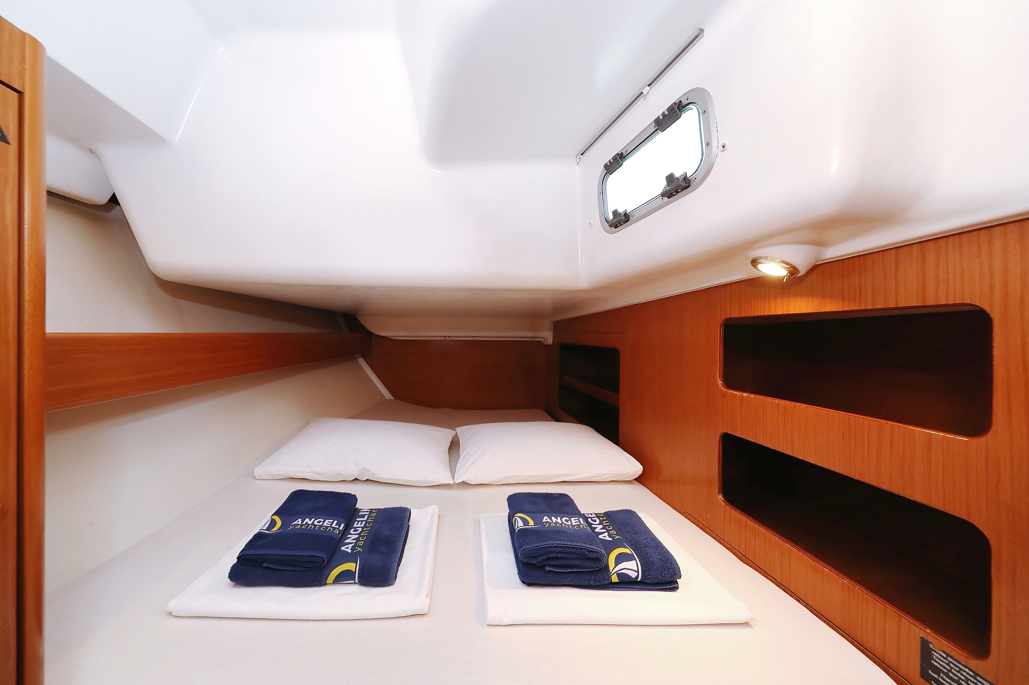 Cyclades 50.5 - 5 + 1 cab. — photo 28