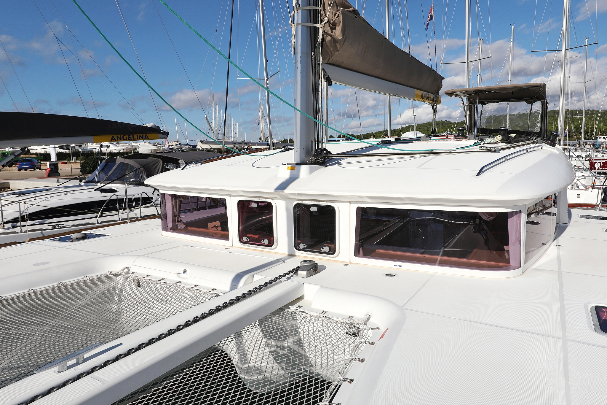 Lagoon 400 S2 - 4 + 2 cab. — photo 11