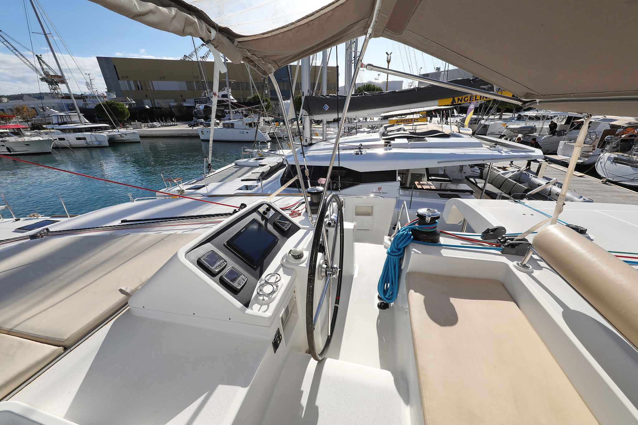 Lagoon 450 - 4 + 2 cab. — photo 44