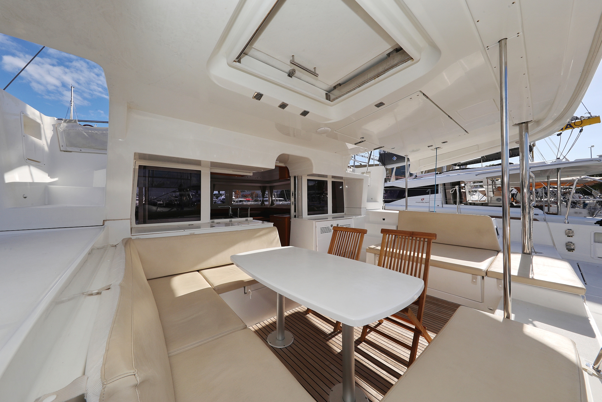 Lagoon 450 - 4 + 2 cab. — photo 23