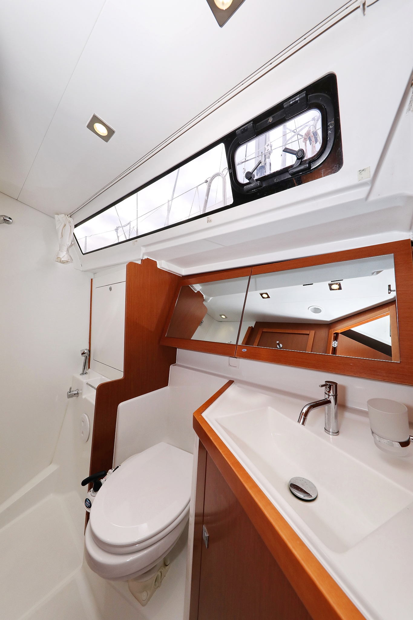 Oceanis 41 — photo 36