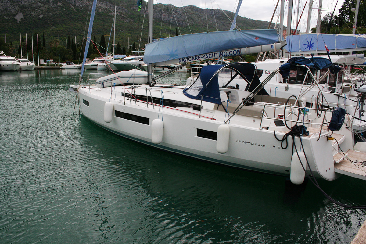 Sun Odyssey 440 - 3 cab. — photo 13