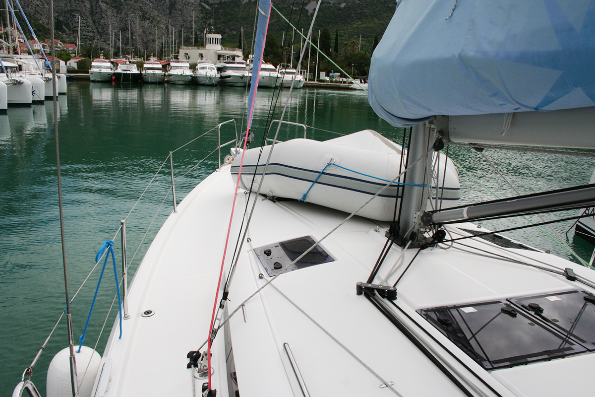 Sun Odyssey 440 - 3 cab. — photo 17