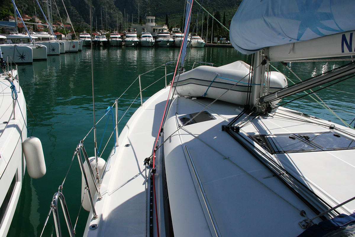 Sun Odyssey 440 - 3 cab. — photo 18