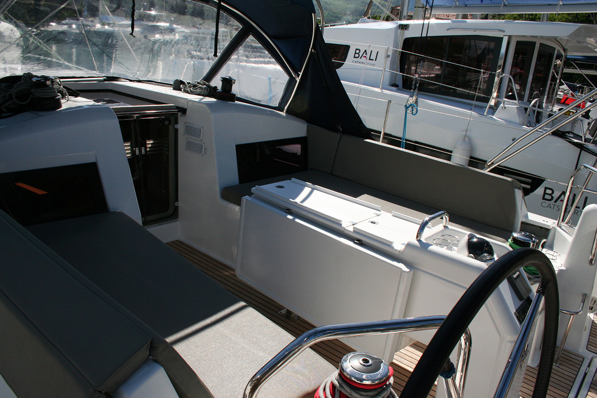 Sun Odyssey 440 - 3 cab. — photo 22