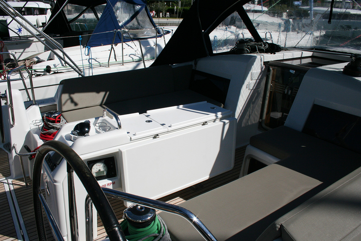 Sun Odyssey 440 - 3 cab. — photo 23