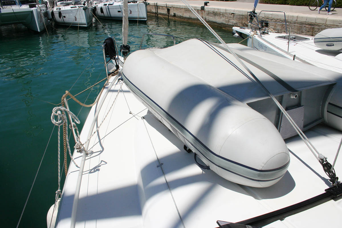 Sun Odyssey 440 - 4 cab. — photo 18