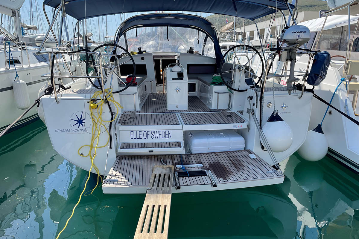 Sun Odyssey 440 - 4 cab. — photo 3
