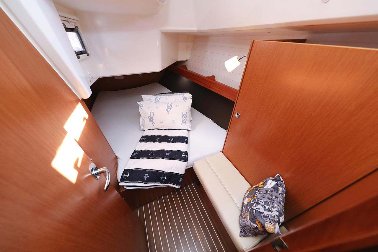 Bavaria Cruiser 37 - 3 cab. — photo 20