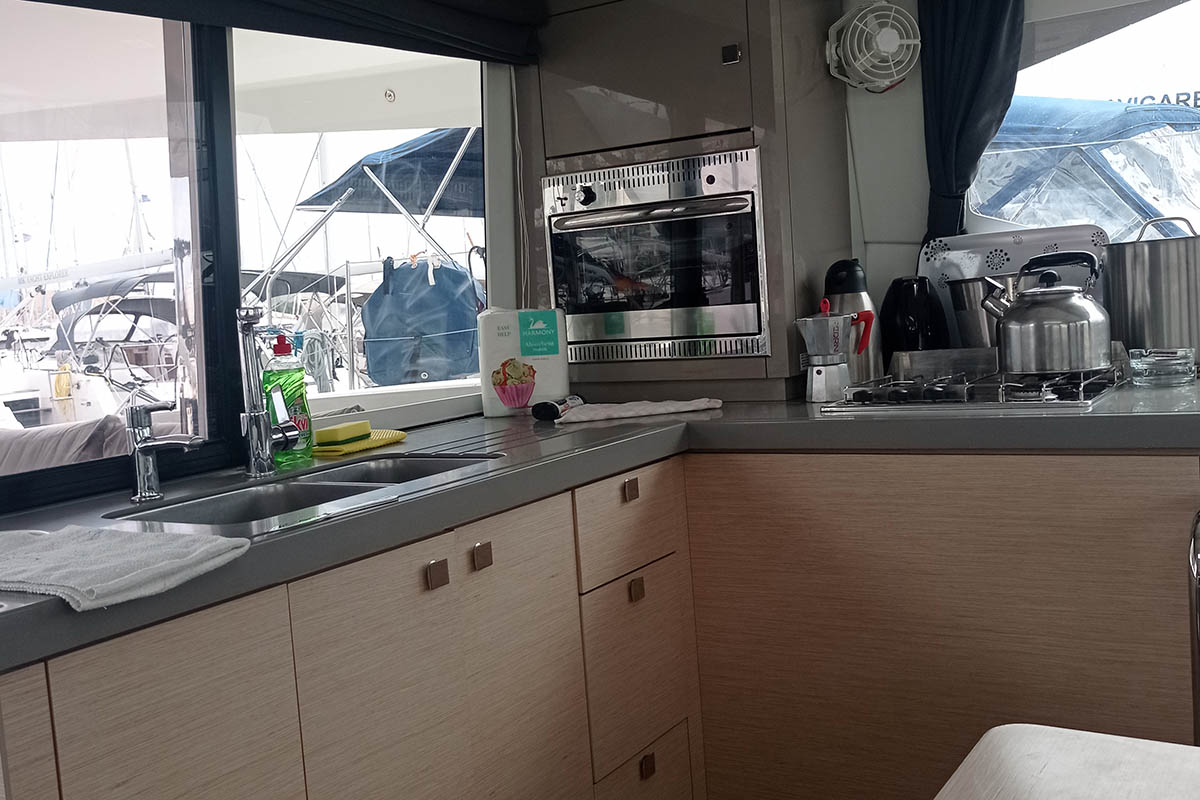 Fountaine Pajot Lucia 40 - 4 cab. — photo 18
