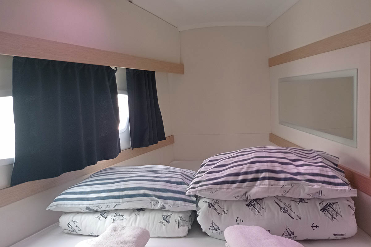 Fountaine Pajot Lucia 40 - 4 cab. — photo 21