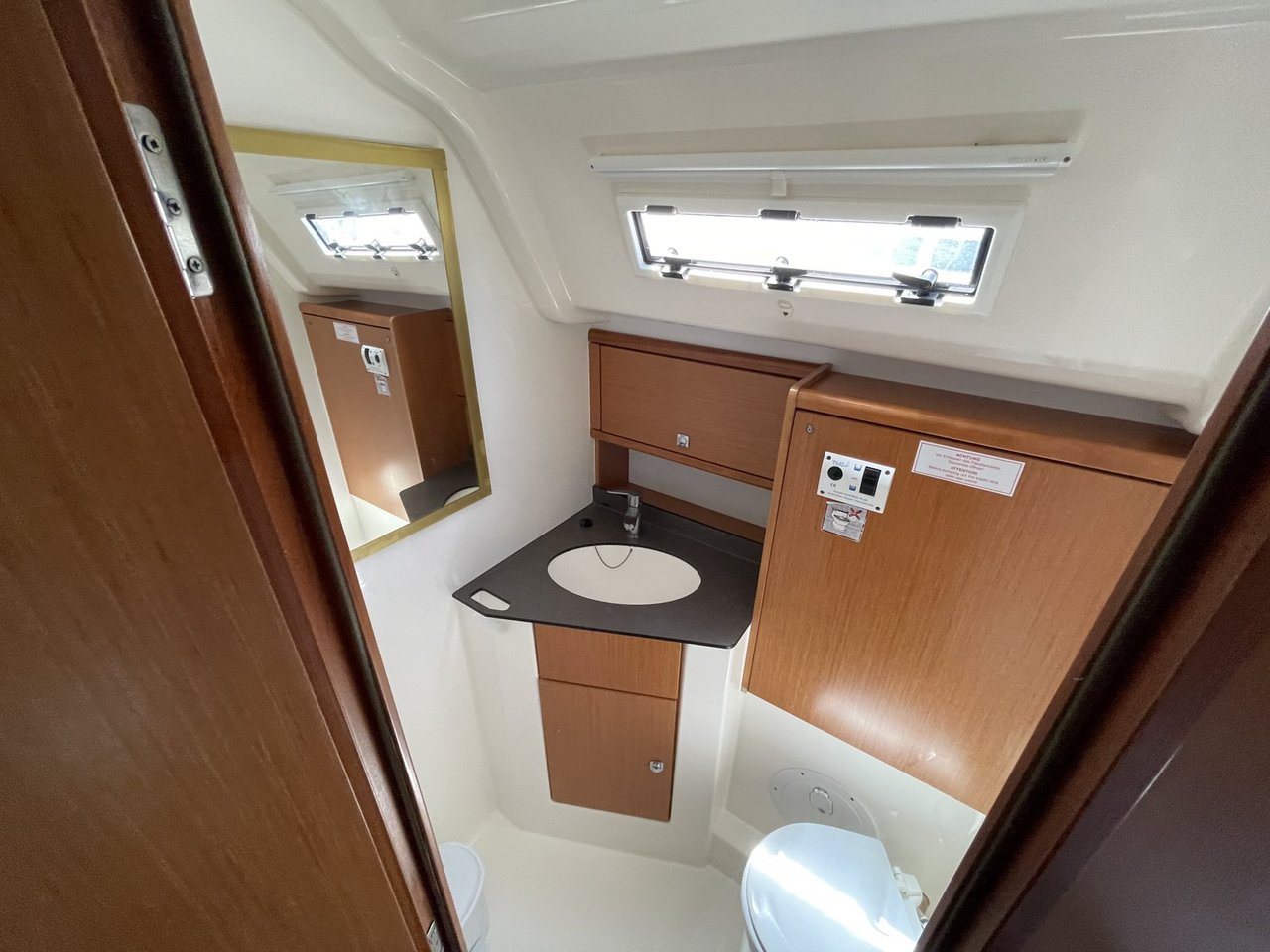 Bavaria Cruiser 51 — photo 8