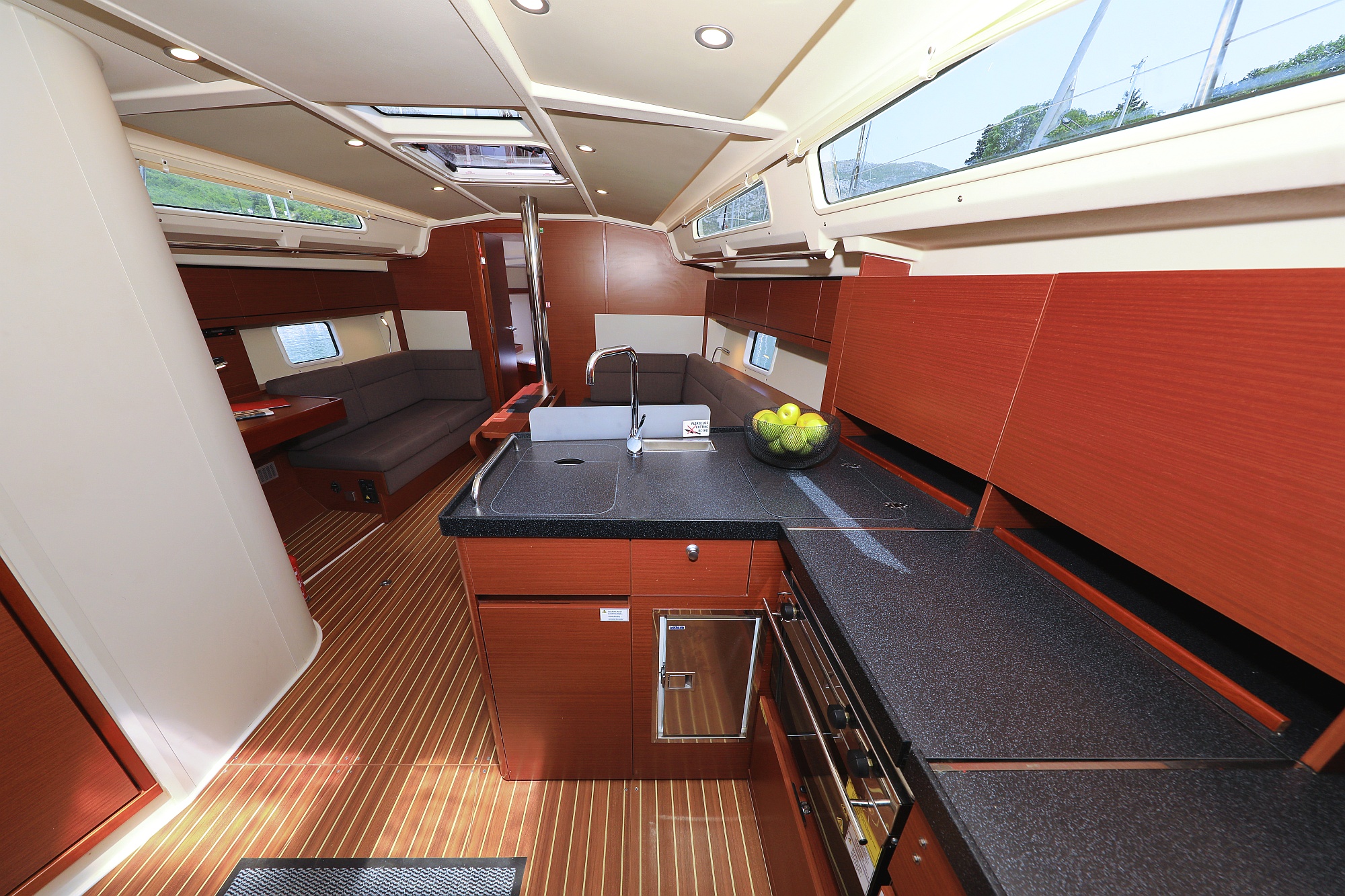 Hanse 418 - 3 cab. — photo 11