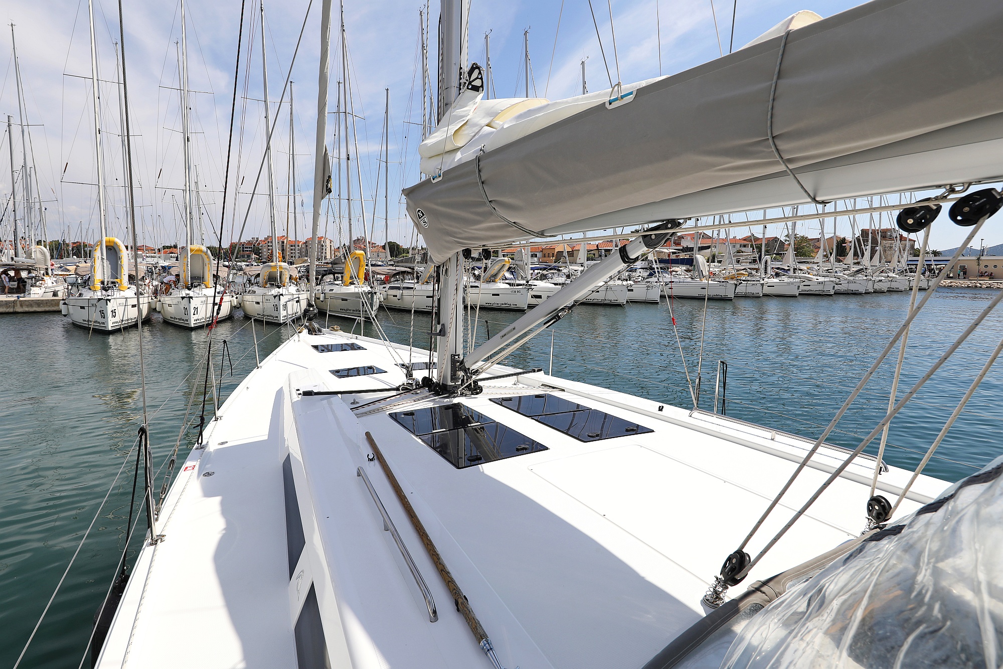 Hanse 508 - 5 + 1 cab. — photo 8