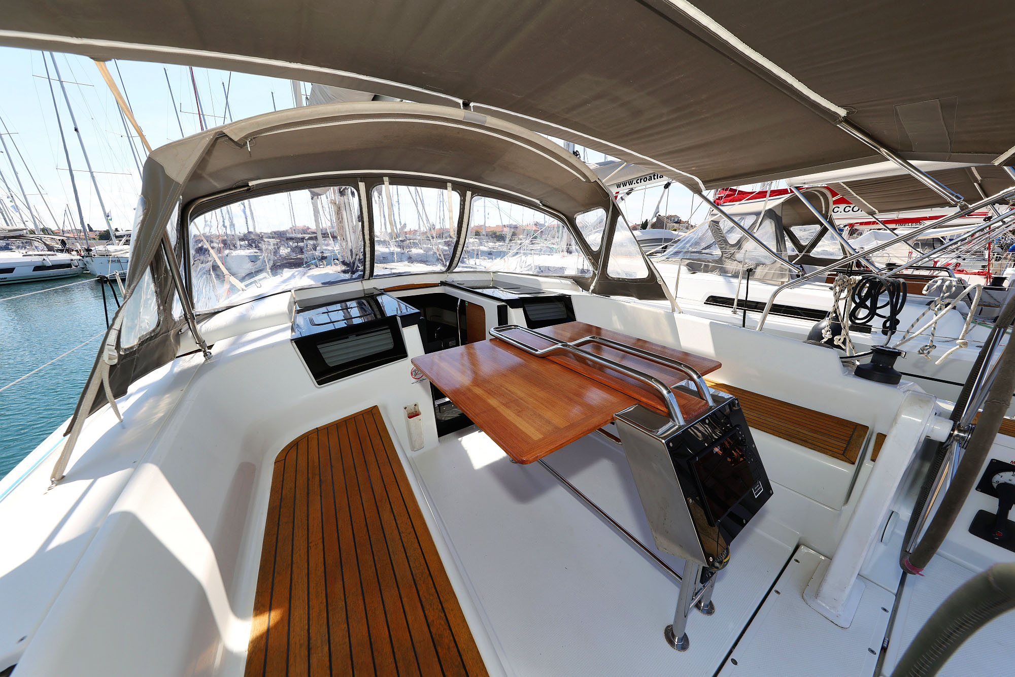 Hanse 388 — photo 4