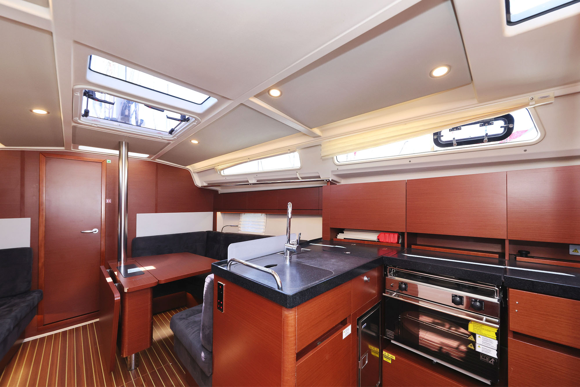 Hanse 388 — photo 8