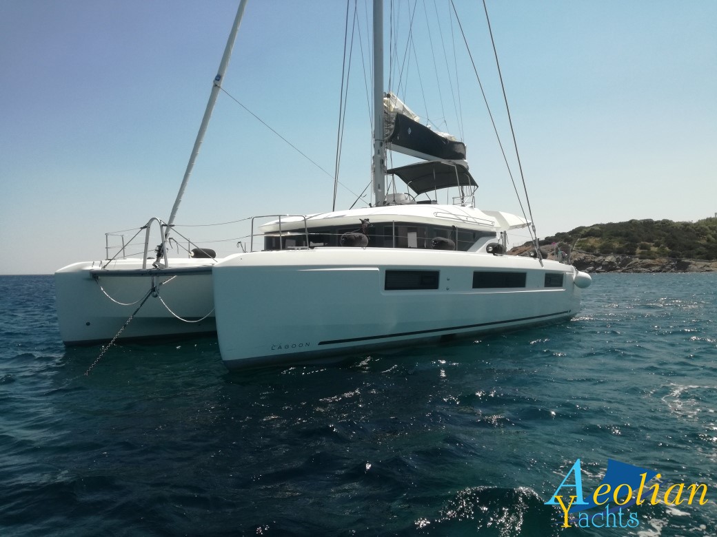 Lagoon 50 - 6 + 2 cab. — photo 3