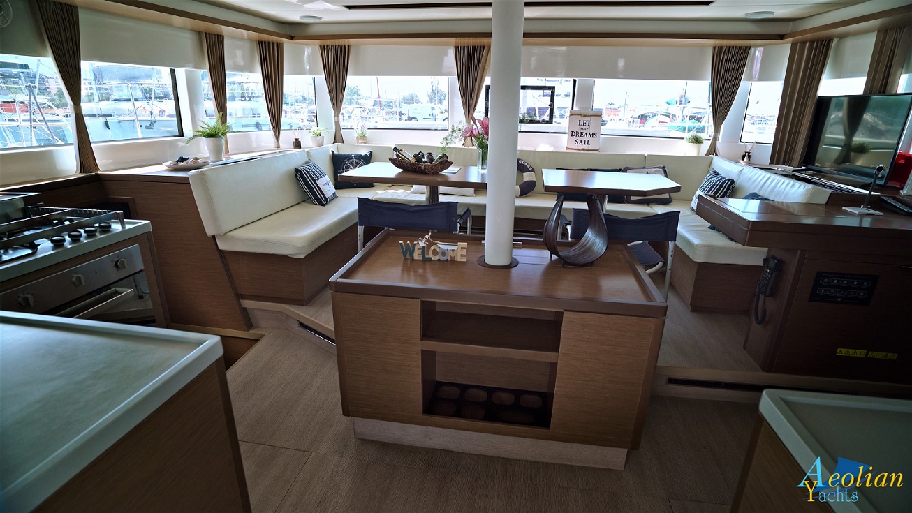 Lagoon 50 - 6 + 2 cab. — photo 27