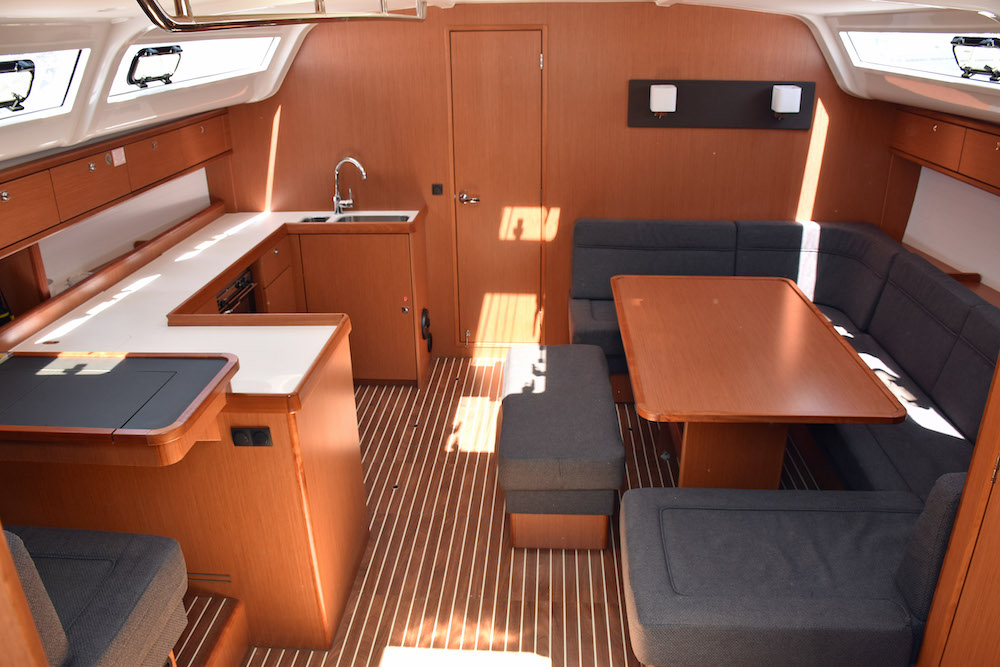 Bavaria Cruiser 51 — photo 10